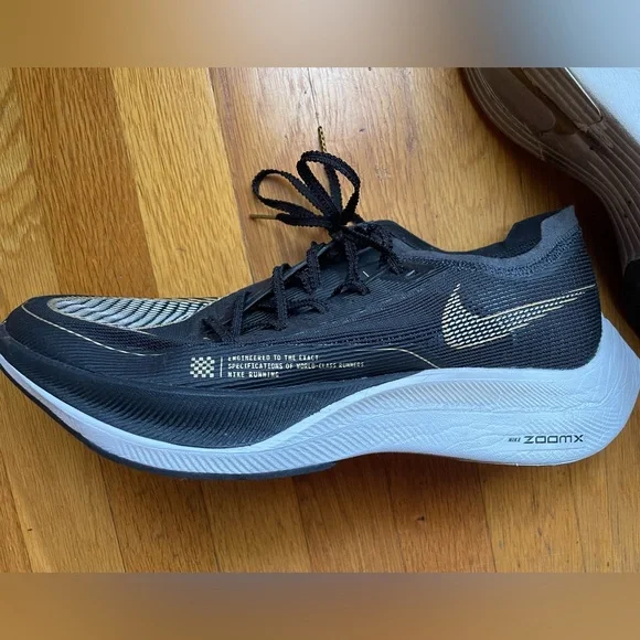 Nike Air Zoom X Men’s Running Shoes, Black & Gold Accents, 13 - Picture 5 of 6
